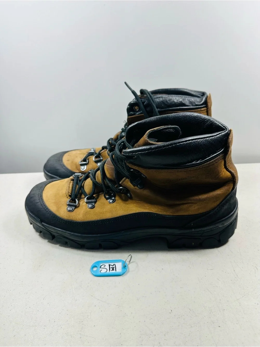 Danner Mountain Combat Hiker Boots Model 43513X Mens Size 11R
